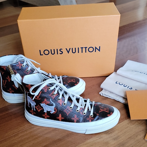 Louis Vuitton Catogram Stellar Sneakers - Picture 15 of 15